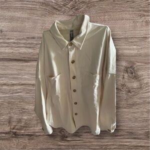 Women’s Vuori Cream Button-Up Jacket